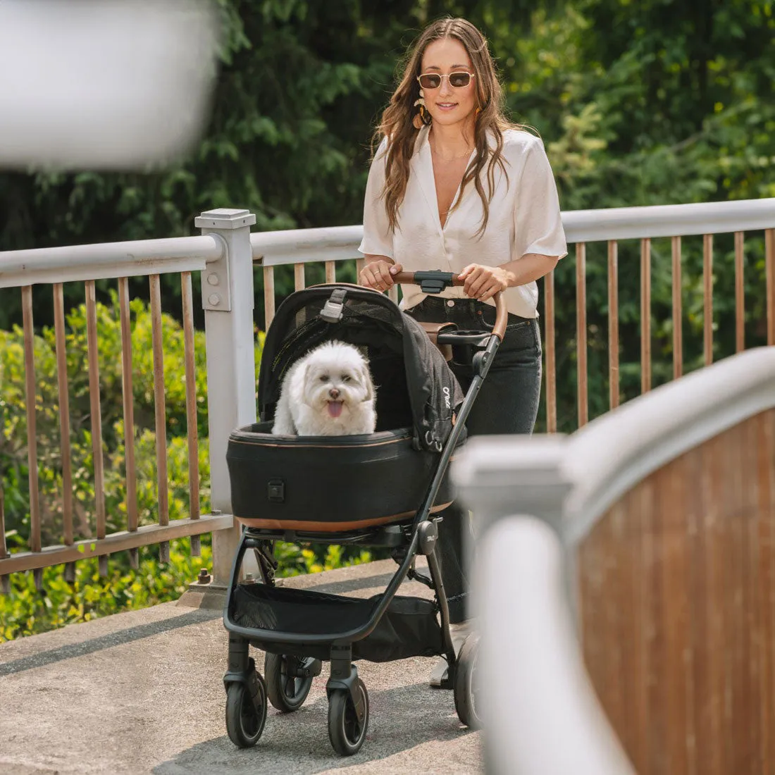 TAVO Pets Maeve Pet Car Seat - Medium Flex